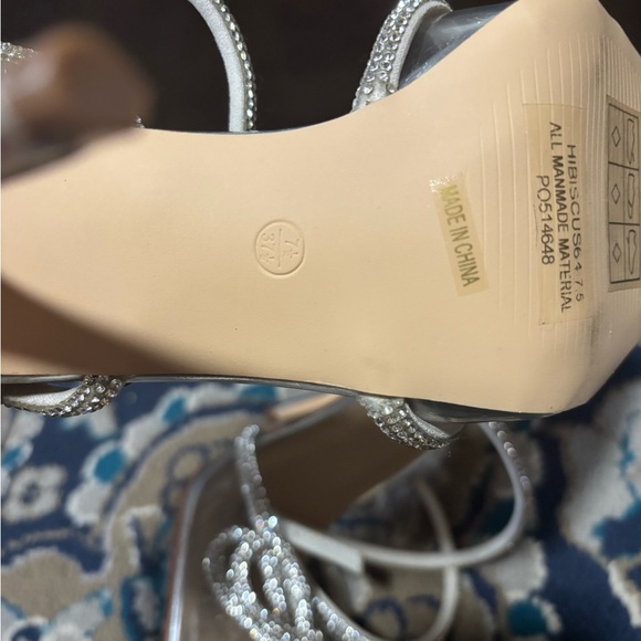 SPARKLING BOW CLEAR TOE HEELS - Picture 4 of 4